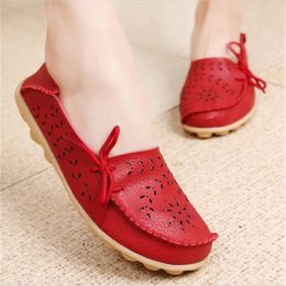 Boots Women Flats 2018 Véritable chaussures en cuir mots de mères chaussures douces femme femme conduisant des femmes chaussures décontractées chaussures