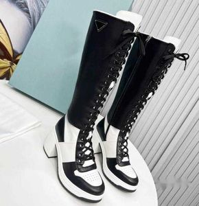 Boots Femmes Luxury Calfskin Fashion Top Quality High Heel Lace-Up Boot Motorcycle d'hiver Bottes