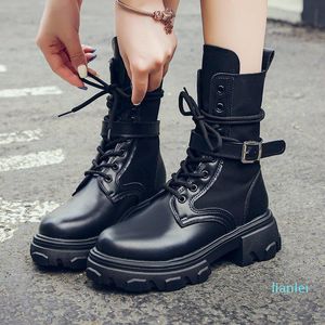 Laarzen vrouwen motorfiets booties stijlvolle vrouw straat vrijetijds angle dr dames casual schoenen vrouwelijke botas mujer