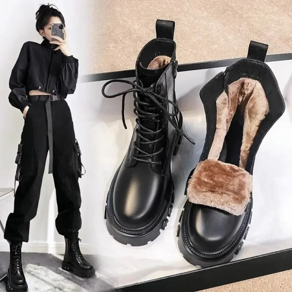 Bottes Bottes de combat d'hiver pour femmes 2024 Nouvelles bottes de plate-forme noire fourrure pour femmes chaussures gothiques punk