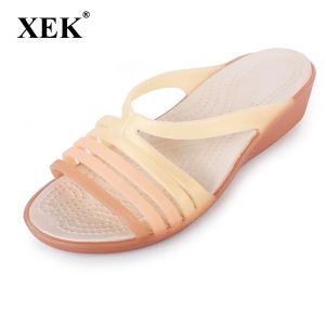 Boots Femmes Sandales Summer Sippers Couny Couleur Femmes Chaussures Peep Toe Beach Valentine Rainbow Jelly Chaussures Femme Flats ST238