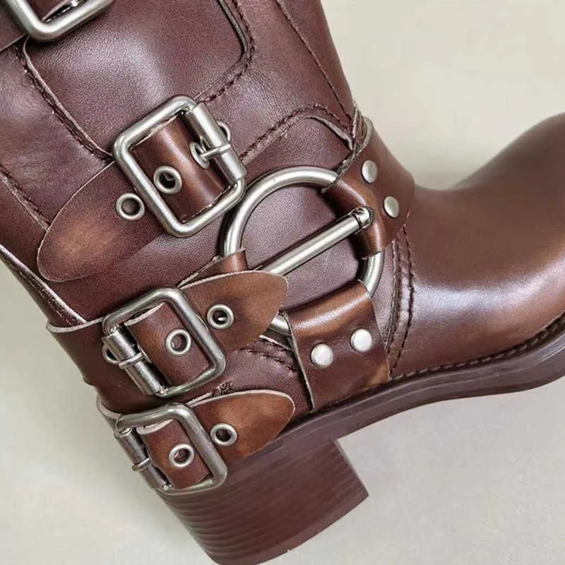 bottines style motard