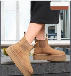 Laarzen dames tazz sandalen bontglaasjes klassieke ultra mini-platform sneeuwschoen tasman slip-on les petites suede wol blend comfort winterg uo