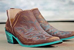 Boots Women039s Otoño Invierno Invierno Casco occidental Cowboy Tobillo de cuero Cosco corto Cossacks Tisos altos zapatos de moda7673752