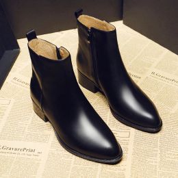 Botas Oficina de negocios casual para mujeres Botas de cuero genuinas zapatos de punta puntiaguda de los pies del dedo