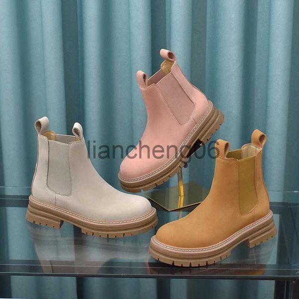 Bottes Femmes Casual Chaussures de sport Voyage Femmes Bottes Bande élastique Sneaker Cuir Gym Hommes à semelles épaisses High Top Shoe Designer Boot Platform Lady Formateurs Taille 3540 avec