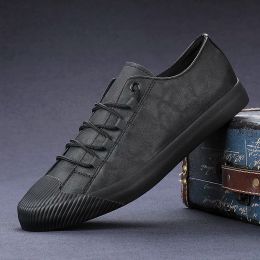 Boots yitu basse haut homme vulcanize chaussures automne newes cuir chaussures de cuir coréen hremptable noire en lacep chaussures de baskets
