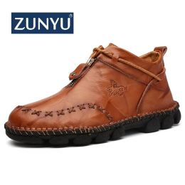 Laarzen zunyu herfst nieuwe lederen heren laarzen winter high tops man casual enkel laars comfortabele heren sneeuwschoenen werken plus maat 3848