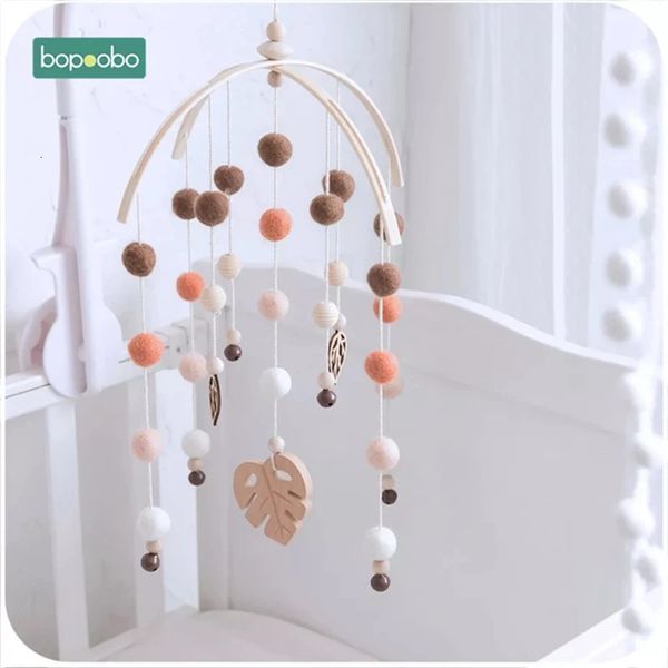 Bopoobo 1set perles de silicone bébé hêtre mobile en bois d'oiseau en bois rattles en laine lit de chambre d'enfant suspension