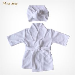 Born Baby Boy Girl Cobe Set 100% Katoenen Toweling Terry Infant Bathrobe Hooded Sleeprobe met hoofddeksels Home Pak 0-2Y 211130