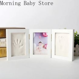 Born Baby Handprint Empreinte Po Cadre avec des kits d'argile Garçon Fille DIY Souvenirs Jouets Cadeaux Trucs Décoration de la maison 240125