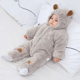 Born Baby Rompers Snows Suit Winter épaissoir chaud enle surfant pour nourrissons garçons filles vêtements bodys enfants mignons ours à capuchon