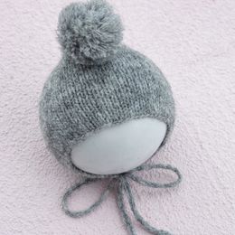 Born pographie accessoires pompon chapeau tricoté bébé fille garçon Bobble Fotoshooting Bonnet accessoires 240229