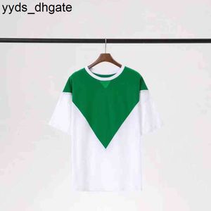 Botteg Venetas Haute Chemises Designer T Niveau 22s Nouvelle Marque De Mode Noir Vert Mosaïque Triangle Lettré Imprimé T-shirt À Manches Courtes Unisexe Demi Xikk NNRH