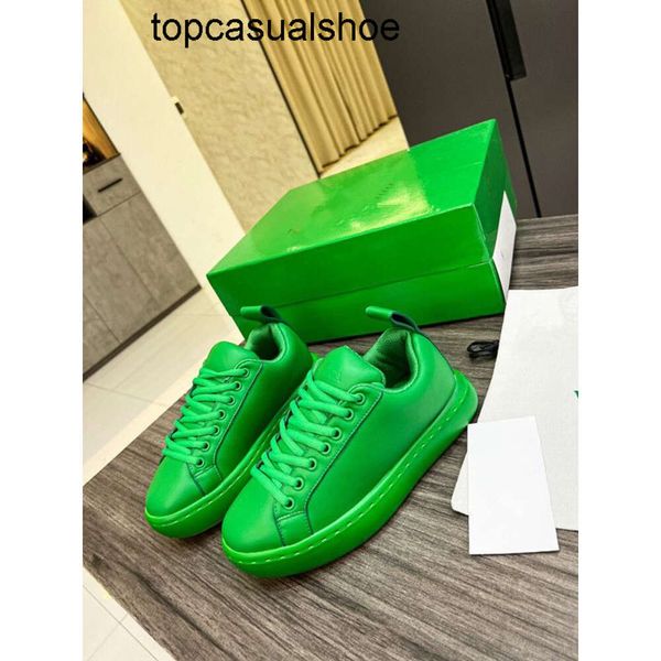 Bottega-venetta Zapatos Casual Hombres Zapatilla de deporte Mujer Zapatillas Blanco Negro Gris Niebla Vintage Verde Siracusa Verde Manzana Rosa Burdeos Vela Chicago Kentucky Hombres Deportes Plat