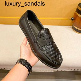 BottegVenets Chaussures décontractées en cuir de vachette tricotées à la main 7a High Leather One Business Light Luxury Casualwqq