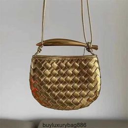 BottegvVeneta Designer Bolsas Sardinha Mulheres Sacolas Pequena Multidão Mini Sardinha Saco Real Couro Tecido Pequeno Saco De Metal Guiador Meia Lua Único Ombro Cr HB7Y