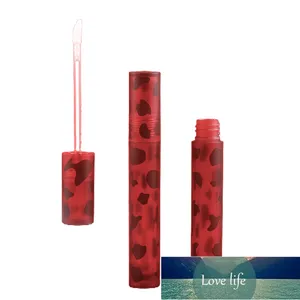 Fles 4ml lege ronde lip glanzend buis Hoogwaardige rode matte plastic containers die amber spots cosmetisch vullen