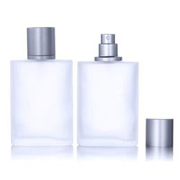 Botella 5 unidades de 50 ml de vidrio esmerilado vacío, botellas de spray de niebla fina recargables, botellas de atomizador de perfume con 3 tipos gratuitos de dispensador de perfume