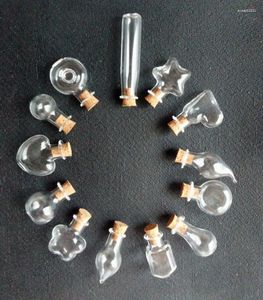 Bouteilles (100pcs) 1-2 ml mini-bouteille en verre favori un charme de souvenir avec les pendentifs de souhaits de bricolage en liège