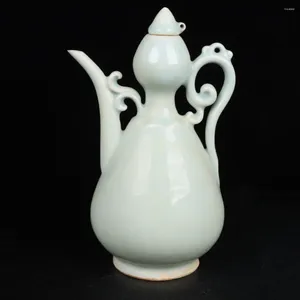 Bouteilles Chanson Hutian Kiln Handheld Pot Tea Jingdezhen Retro Retro Porcelain Home Decoration Ornement