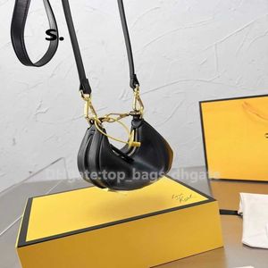 Bottom Designer Tas Mini Letter Grafische bandjes Echt goud Leer Pols Crescent Chains Tassen Handtassen Schoudertas Dames