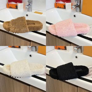 Designer Home Soft Bottom Women Chaussures Fashion Fur Furrseurs Outter Uster Undoor Casual Warm Non-Slip confortable avec la boîte 82474 97256