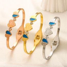 Boutique 925 bracelet plaqué argenté Bracelet manchette de luxe 18k brace-plaque à or cadeau Bracelet Bijoux romantique pour femmes hivernales