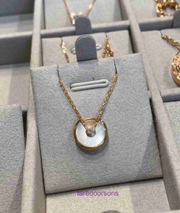 Boutique Carter sieraden en luxe ketting online winkel Hoge versie amulet 18K roségoud wit Fritillaria hanglamp minimalistisch Ins met originele doos