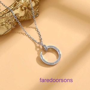 Boutique Carter sieraden en luxe ketting online winkel Koreaanse versie nagel voor dames met licht high-end gevoel micro ingelegde zirkoon hanger met originele doos