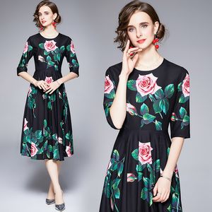 Boutique robe florale demi manches femmes été automne robe imprimée haut de gamme mode dame robe Midi bureau robes décontractées