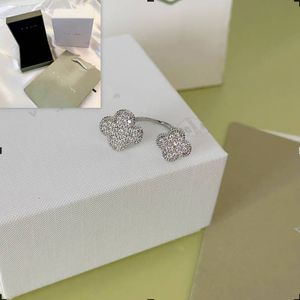 Boutique Gift Ring Womens Love Ring Mode Reizen Sieraden Ring Vintage Verzilverd Koper Met Doos Luxe Trouwring met Stempel JZ031
