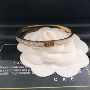 Boutique Gold plaquée Designer Classic Retro Retro Charmante Charmante Boîte de bracelet de haute qualité incrustée de diamants de haute qualité