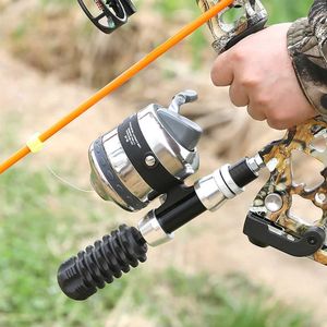 Boog Pijl Bowfishing Reel en 33 Vissen Pijl Set Outdoor Jacht Visuitrusting Kronkelende Capaciteit 20LB/105YDS Boog Vis Schieten Reel YQ240301