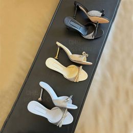 Bow strass mules pantoufles cristal métal sandales à talons aiguilles 8,5 cm 6,5 cm talons chaton diapositives pantoufles de mules à talons de luxe pour femmes chaussures d'usine