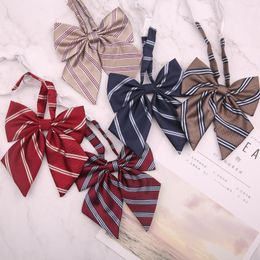 Bow Ties 12,5 12 cm Japanse academische stijl JK gestreepte Jacquard Polyester Tie voor man Woman Casual Wedding Butterfly