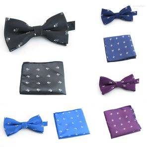 Strikjes 12 kleuren Bowtie Zakdoek Set Schedel Patroon Verstelbare Kleine Pocket Handdoek Mode Vrije Tijd Cravata heren Stropdas heren Geschenken