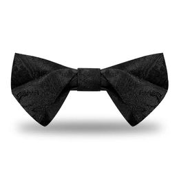 Cravates d'arc 2022 Designer Marque Rétro Bowtie Pour Hommes Style Italien Groom Party Papillon Cravate Polyester Soie Deux Couche Cadeau Boîte Drop Deliv Otsf5