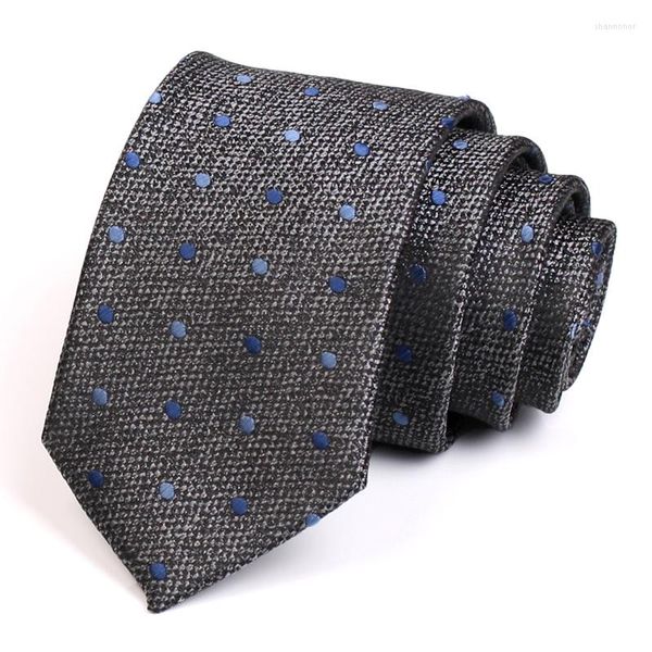 Pajaritas 2023 Diseño Caballero Drak Gris 7 cm Corbata de alta calidad Moda Cuello formal para hombres Traje de negocios Trabajo Corbata Caja de regalo