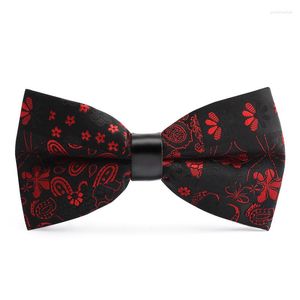 Bow Ties 2023 Fashion heren voor bruiloft dubbele stof rode paisley black bowtie club banket vlinder stropdas met cadeaubon