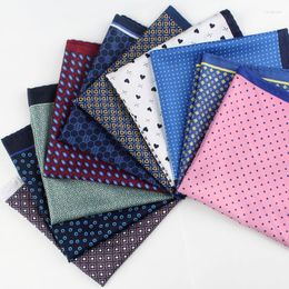 Bow Ties 34cm Design Fashion Men's Fashion Great de haute qualité Polyester Dot Pocket Square Mouchier Accessoires de mariage