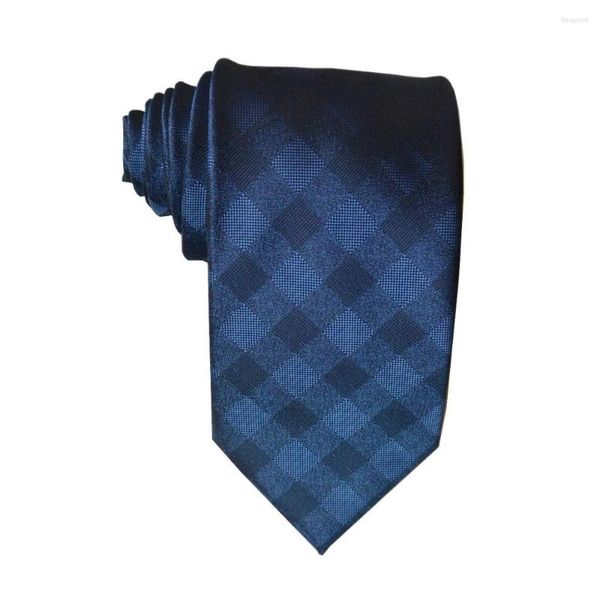 Nœuds papillons Accessoires de vêtements Italie Blue Gingham à motifs Cravate Collier détachable Luxe pour hommes 2023 Homme élégant pour hommes