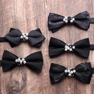 Noeuds papillon Cravate noire pour la robe de mariée du marié des hommes Shooting Accessoires de perles de mode personnalisés