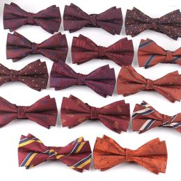 Pajaritas de color marrón Corbata Claret para hombres Mujeres Boda Cravat Novio Regalos Arcos
