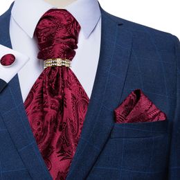 Pañuelos de lazo Borgoña Rojo Paisley Hombres Vintage Ascot Tie Boda Formal Cravat Ascot Corbata de lujo Hanky Gemelos Conjunto de anillos para fiesta DiBanGu 230922