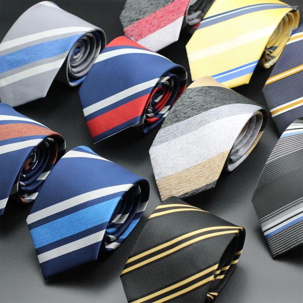 Bow Ties Stripe classique pour hommes Jacquard 8cm Polyester Tie étroite Skinny Wedding Groom Business Coldie Suit Shirt Gift