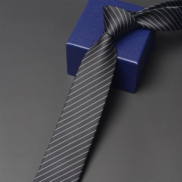 Bow Ties Classical Black Stripred Tie 2022 Marque Men de haute qualité Business Work Coldie Fashion Fashion Formal 6cm Slim pour