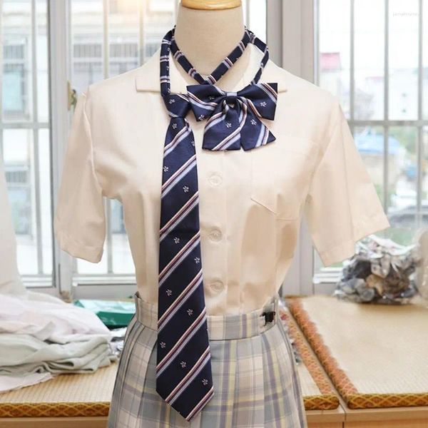 Pajaritas Corona Camisa Accesorios Flor Raya JK Uniforme Escuela Estudiantes Corbatas Traje de marinero Pajaritas Bowknot