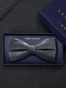 Bow Linds Dark Grey Rayed Bowlet Traje de negocios para hombres Británica Corea de doble capa Bow Man Group Wedding Color Solid Host 230922