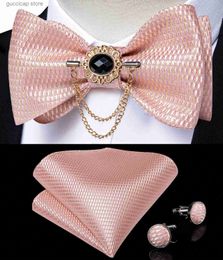 Dibangu Hommes Rose Solide Auto-Cravate Noeud Papillon Poche Boutons De Manchette Carrés Broche Ensemble pour Mariage Marié Mariage Fête D'affaires Bowties Y240329